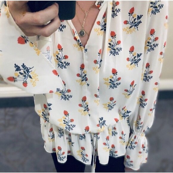 Derek Lam Floral Ruffle Silky Blouse top 1X White Red long sleeves - Picture 3 of 10